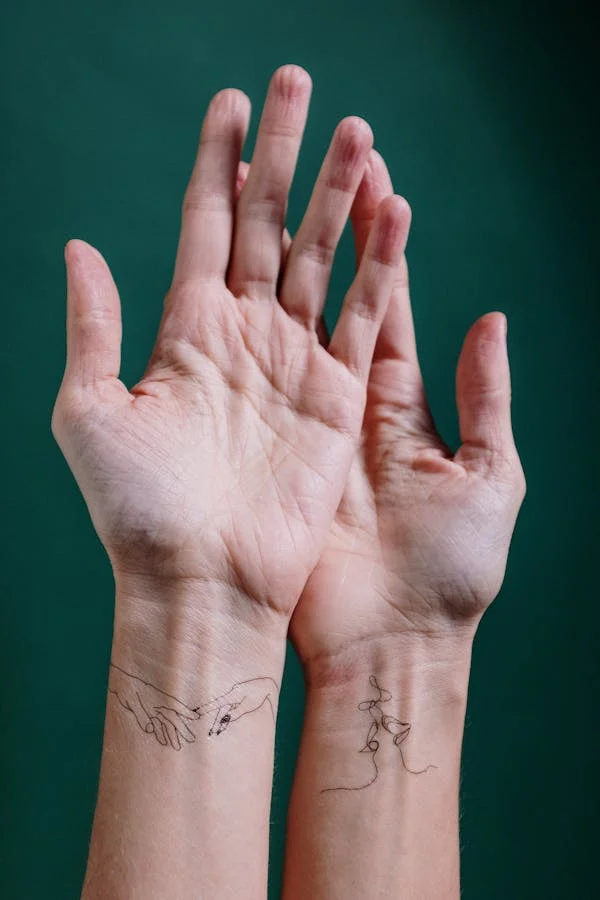 Fine Line tattoo design